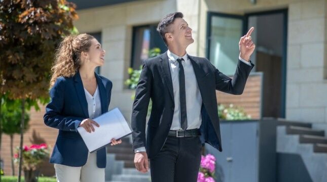 How to start a real estate investment company